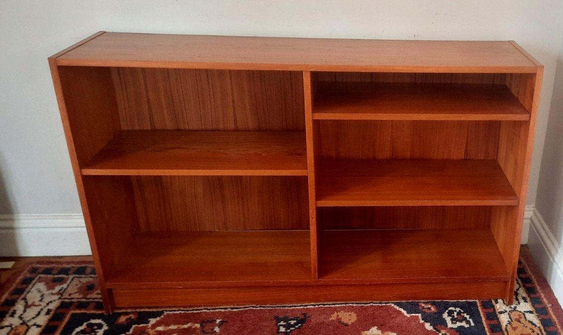 Vintage Beaver Tapley Style Teak Veneer Mid Century Open Bookcase Adjustable photo for sale
