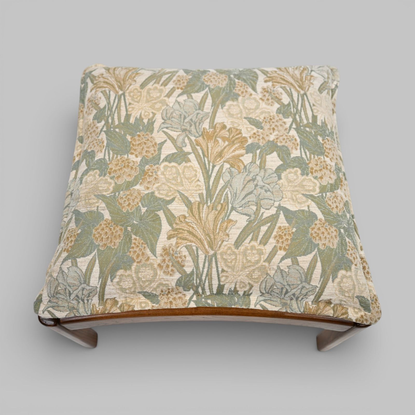 photo furniture Ercol Extension Footstool Ercol's Golden Dawn Finish Model 931 Free Uk Delivery