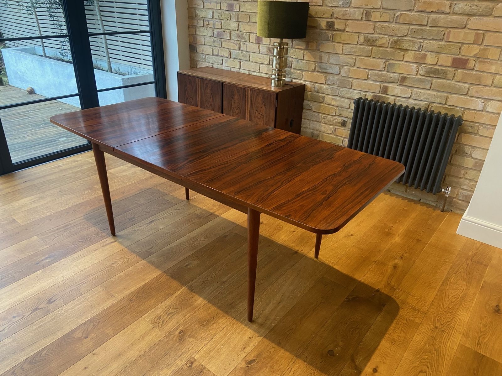 Robert Heritage For Archie Shine Rosewood Extending Mid Century Dining Table
