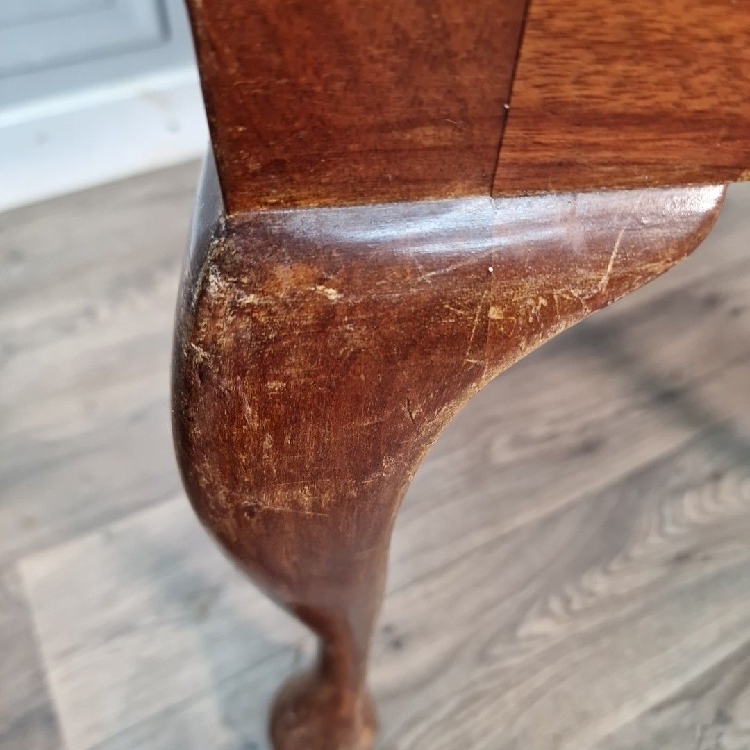 photo vinterior Antique Mahogany Dining Chairs Pair Cabriole Legs Desk Hall Seating Wooden