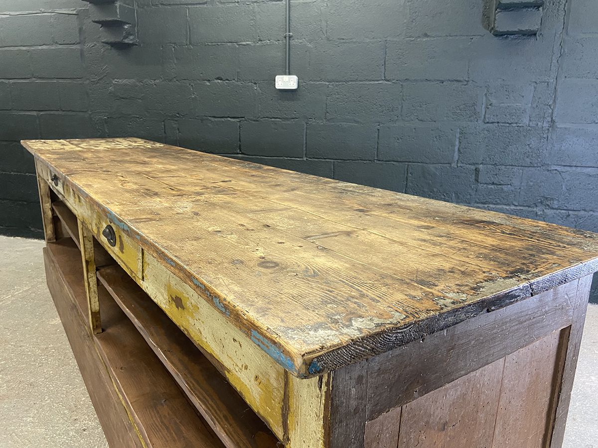 photo vinterior Large French Antique Hardware Shop Counter