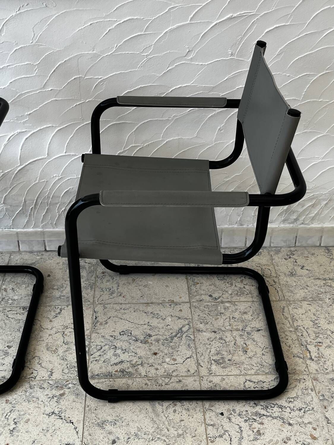 Tweetal Designstoelen Toegeschreven Aan Matteo Grassi photo buy