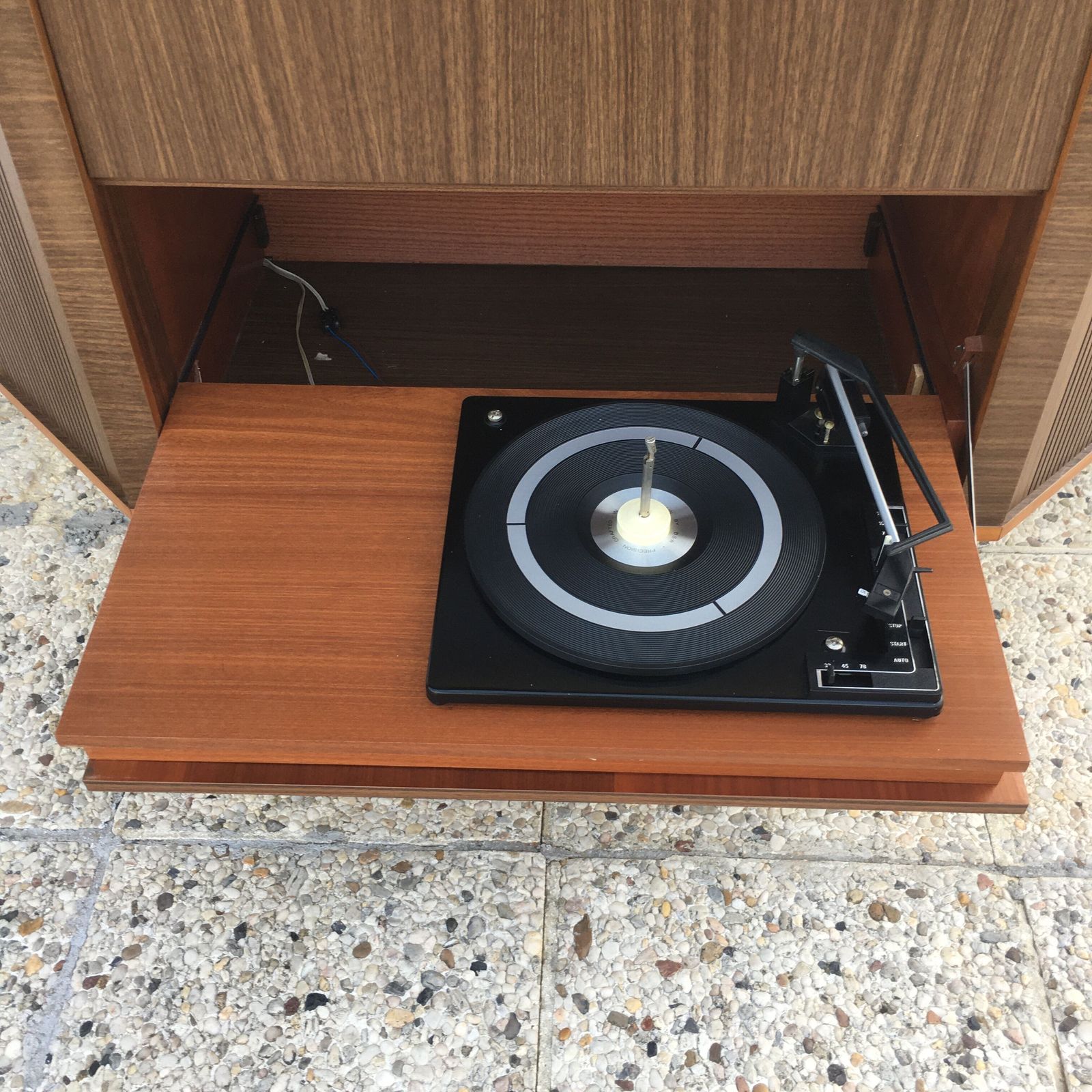 Radio Hi Fi Cabinet And Functional Record Player photo furniture