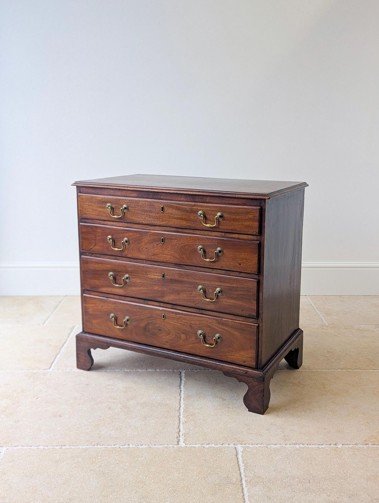 Antique George III Mahogany Chest Of Drawers C.1790