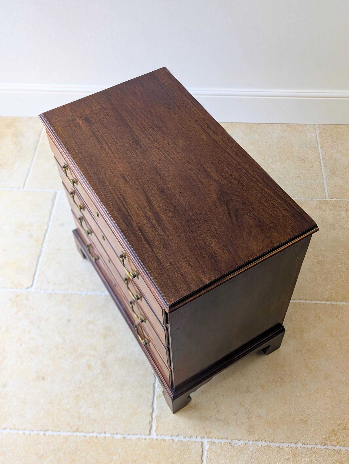 photo buy Antique George III Mahogany Chest Of Drawers C.1790
