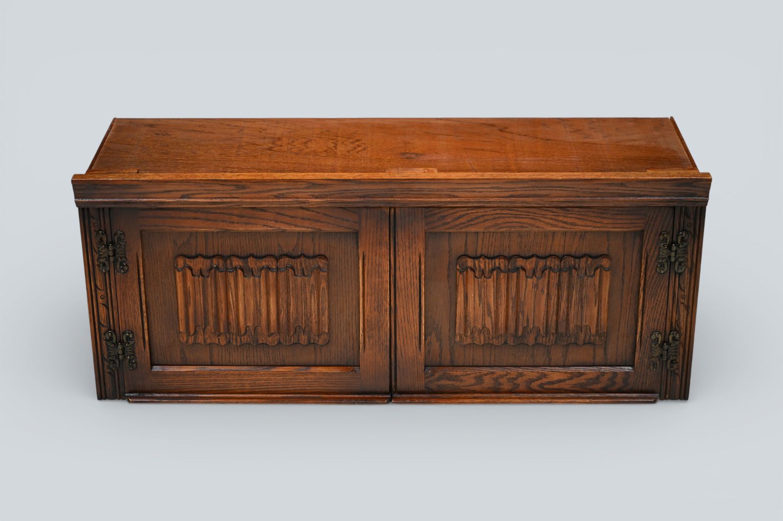 Old Charm Wall Unit Top Box Linenfold Doors Tudor Brown Free* Uk Delivery photo vintage