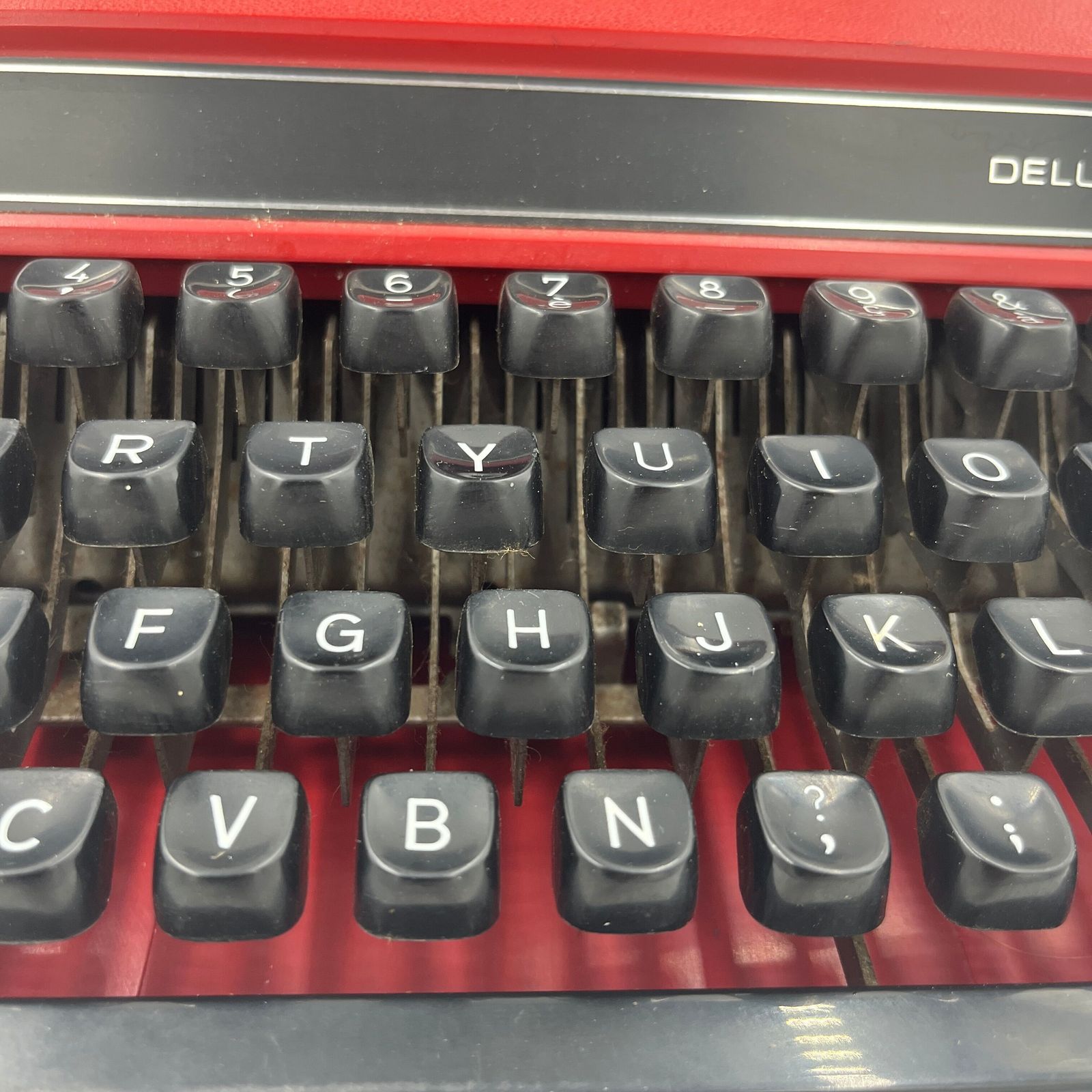 Brother Deluxe 600 Typemachine, Jaren 1970 photo furniture