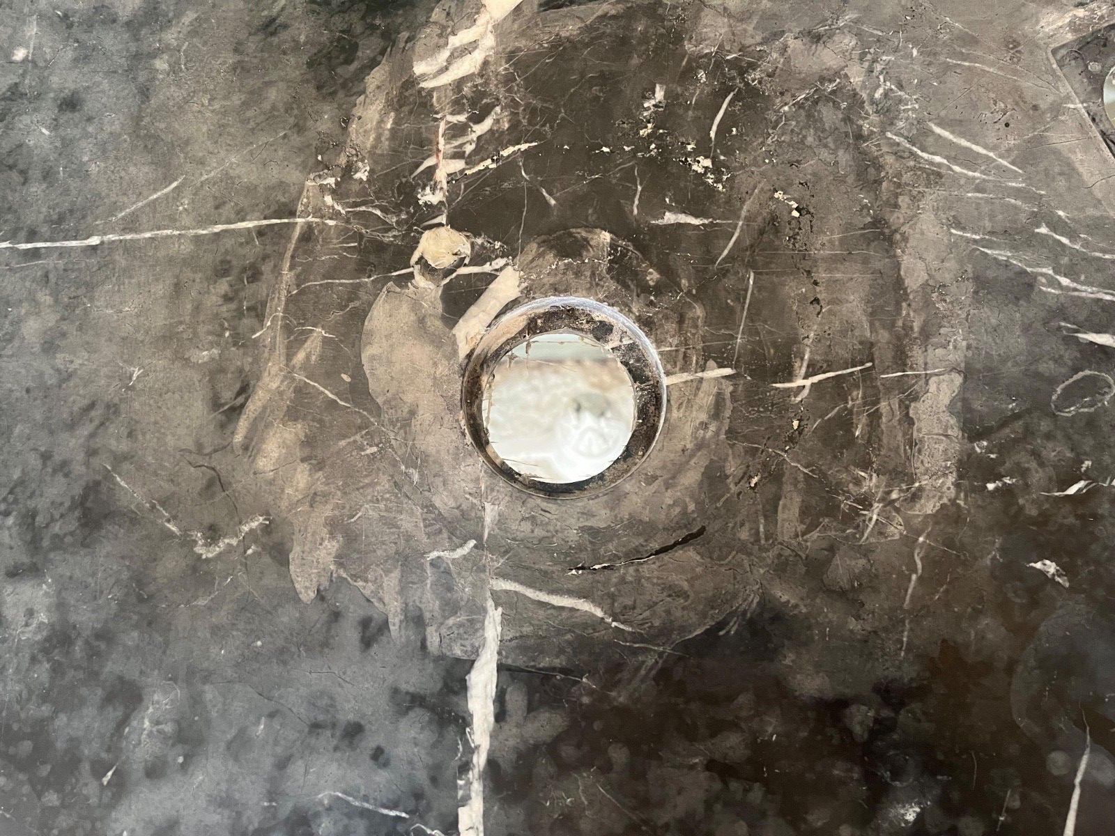 photo vintage Vintage Table For Wash Basin French Style Carved Marble Top