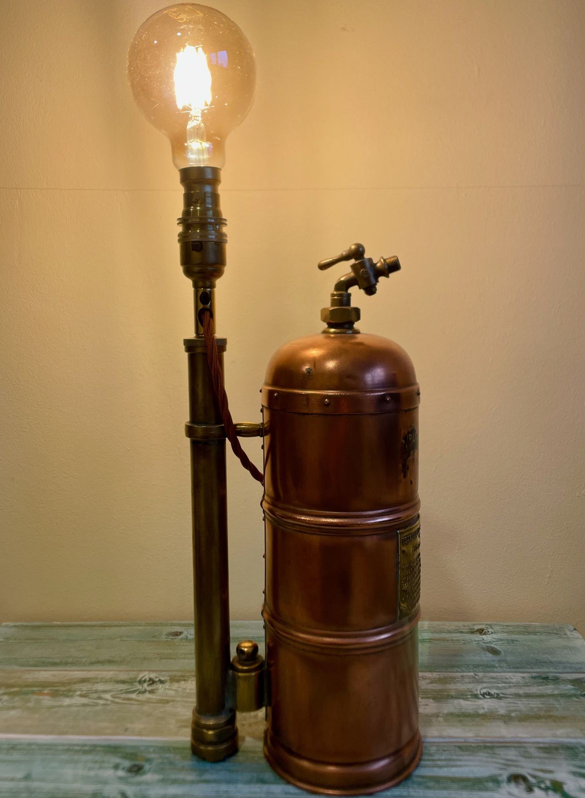 Antique Copper & Brass French Pulverisateur Systeme Muratoriori Vine Sprayer Table Light photo vinterior