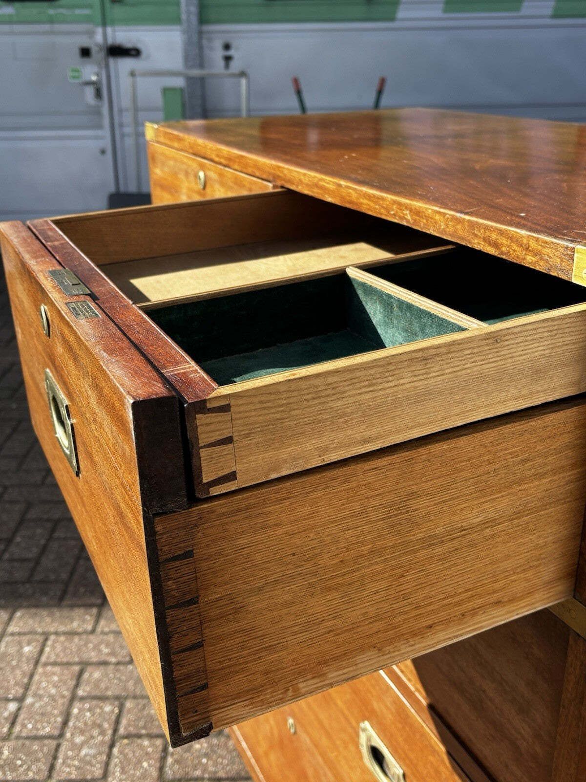 Brass Bound Mahogany Campaign Chest, Stamped Ross & Co, Dublin, Superb Quality. photo vintage