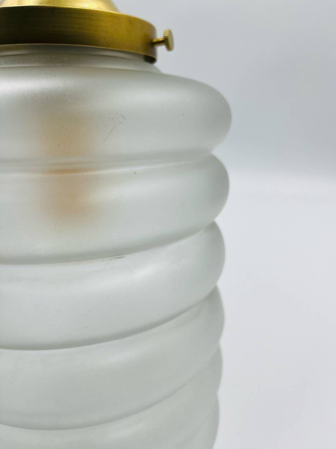 photo for sale Art Deco Hanglamp In Matglas