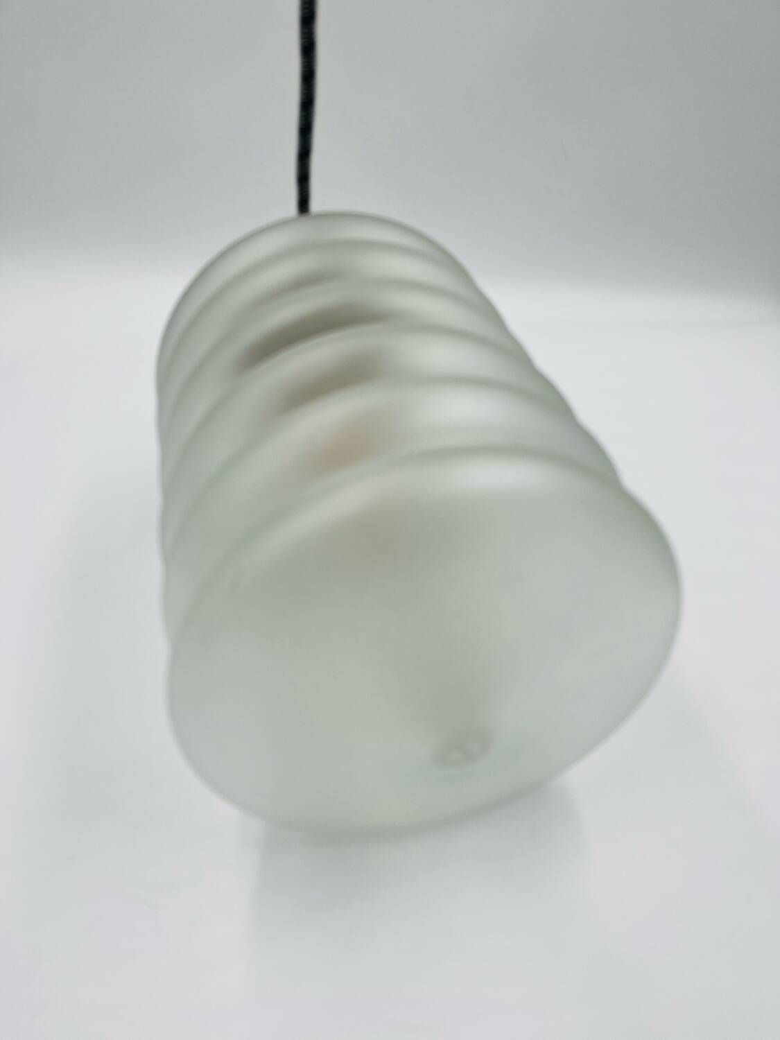 photo vinterior Art Deco Hanglamp In Matglas