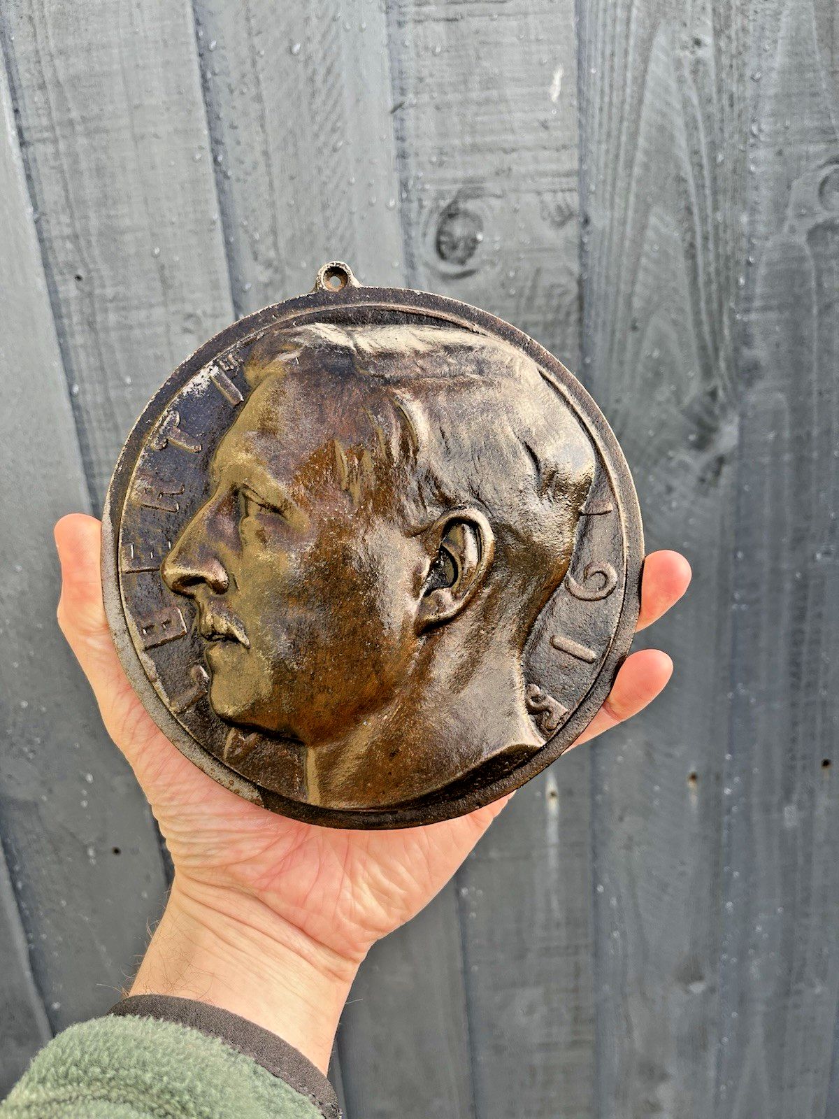 110.0 Antique Portrait Relief Medallion Plaque King Albert I After Bronze By Vogelaar photo