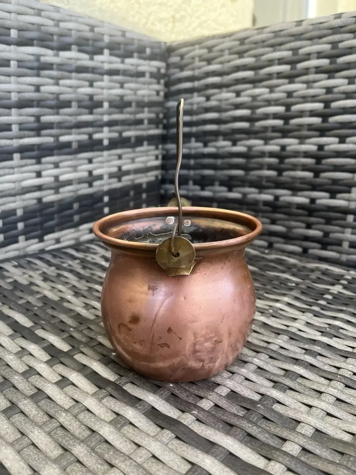 photo furniture Antique French Art Nouveau Copper & Brass Cauldron Hanging Planter Plant Pot