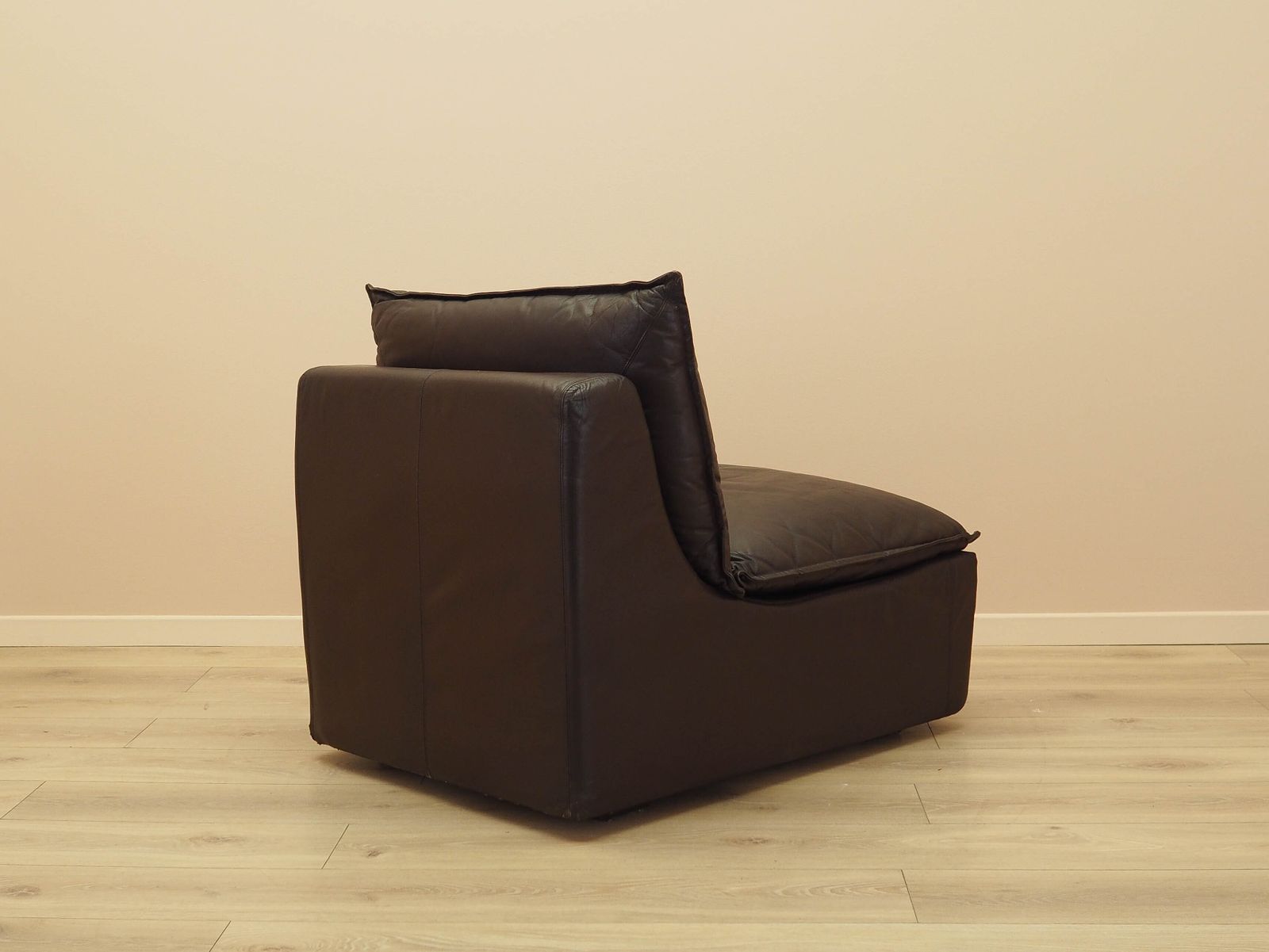 Bruinleren Fauteuil, Italiaans Design, Ca. Jaren 1960, Productie: Italië photo buy