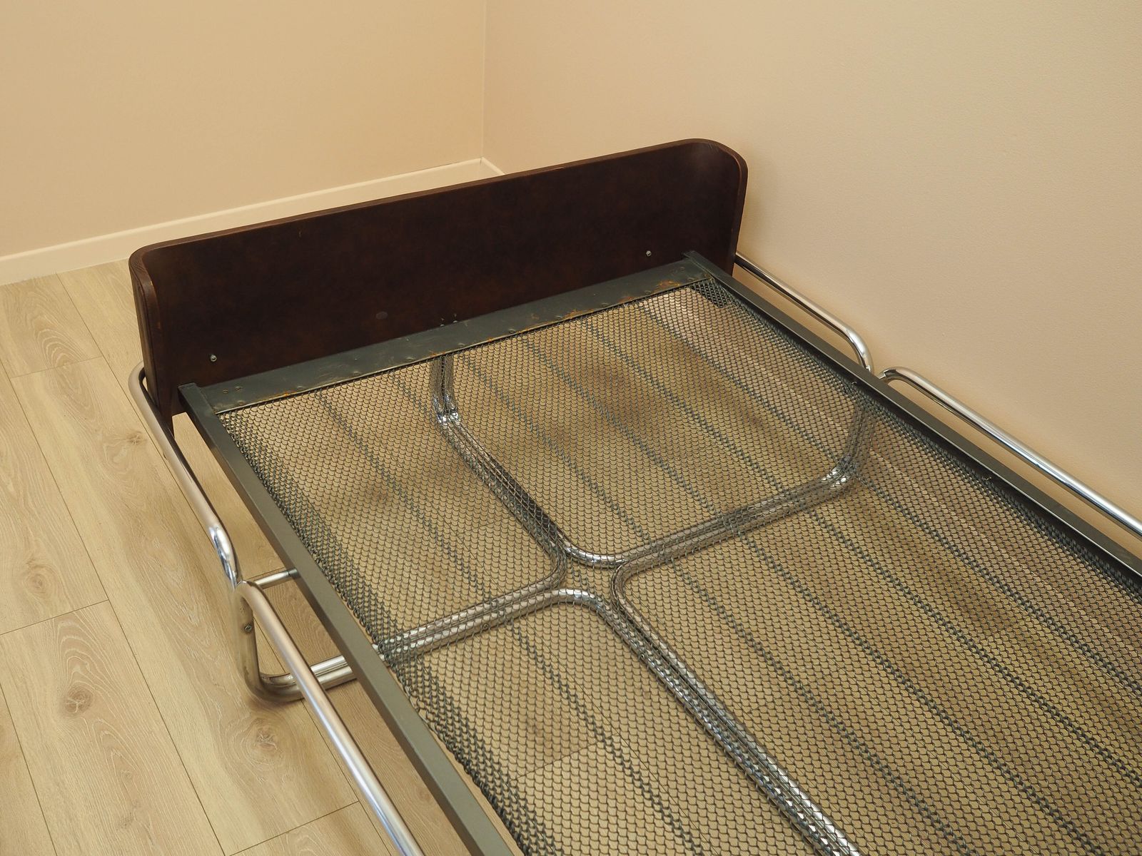 photo furniture Bedroom Bed, Italian Design, 1980s, Production: Italy