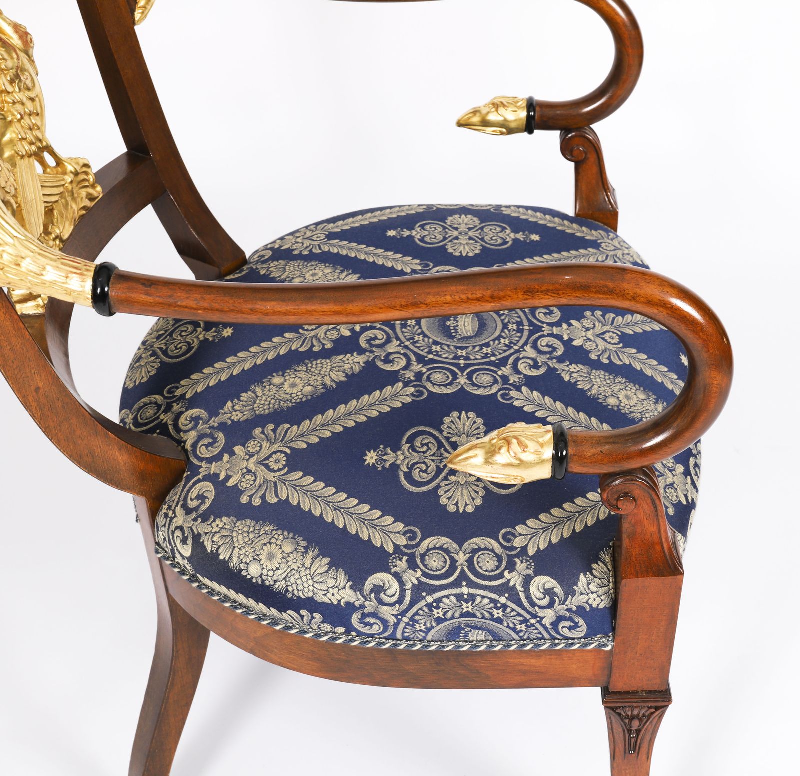 photo vintage Exceptional Pair Italian Neoclassical Giltwood Armchairs Circa 1900