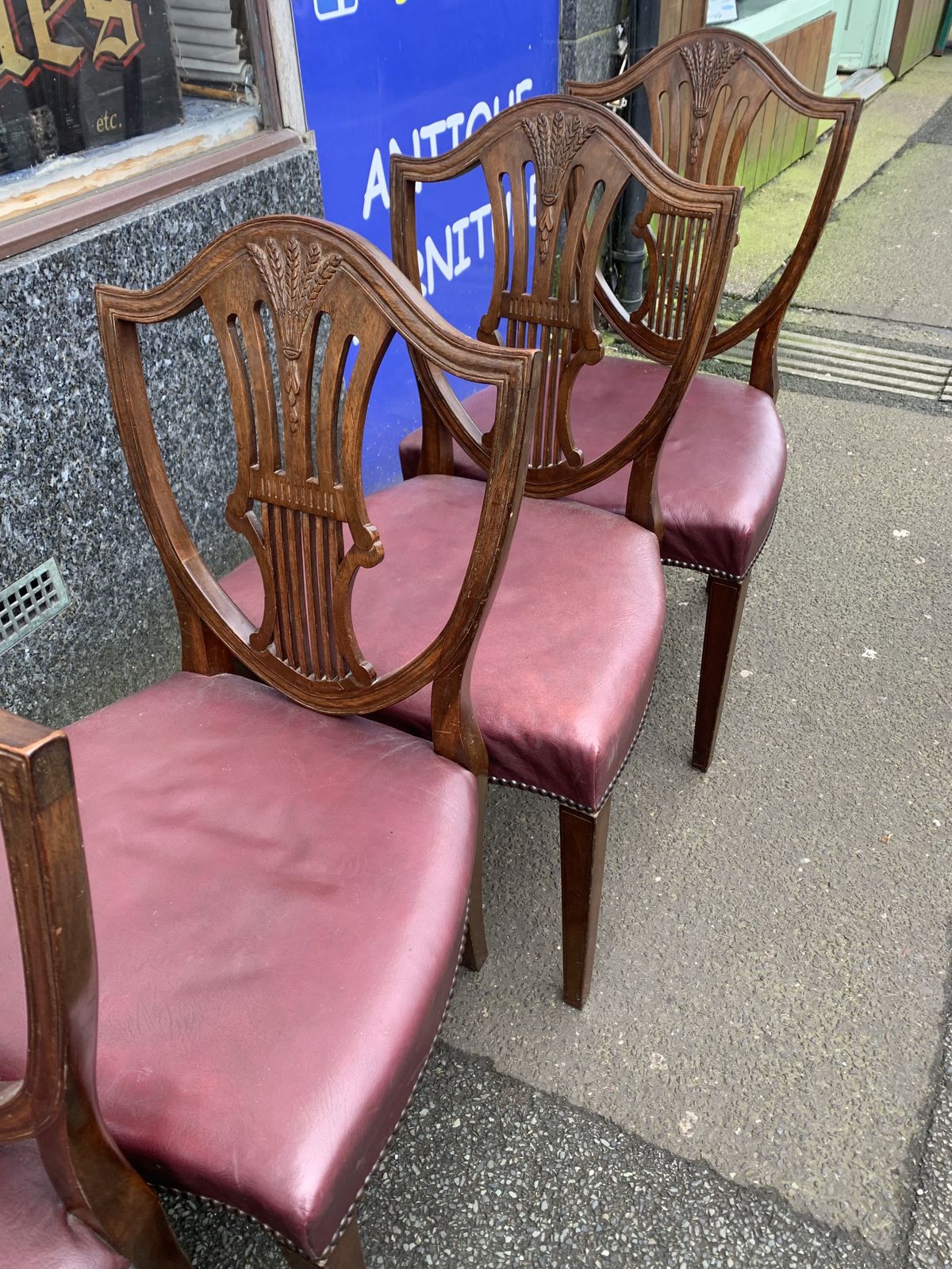 Set Of 8 Hepplewhite Style Dining Chairs 6 Chairs 2 Carvers photo furniture