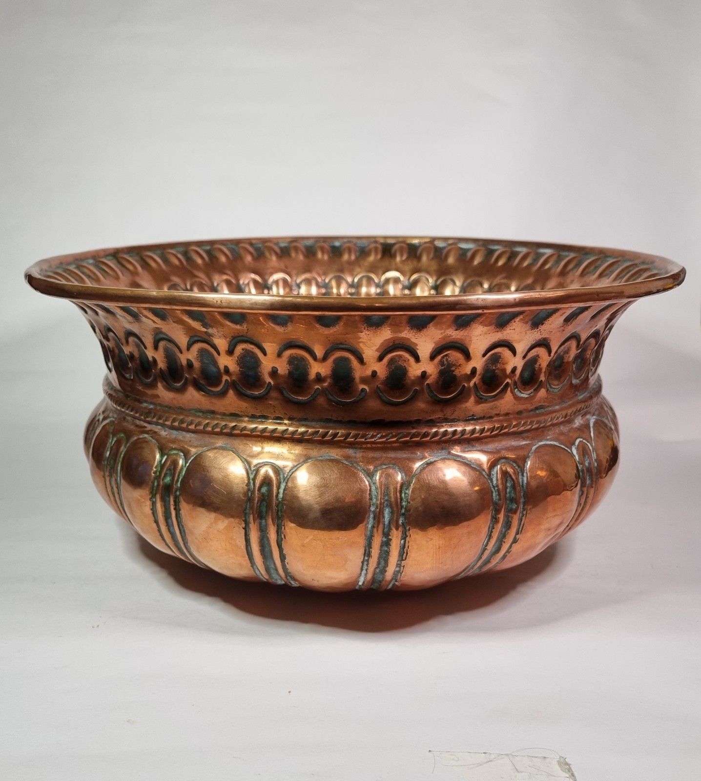 Antique Copper Planter  Jardinière Bowl Ornate Reppouse Gadrooned  Drainage Hole