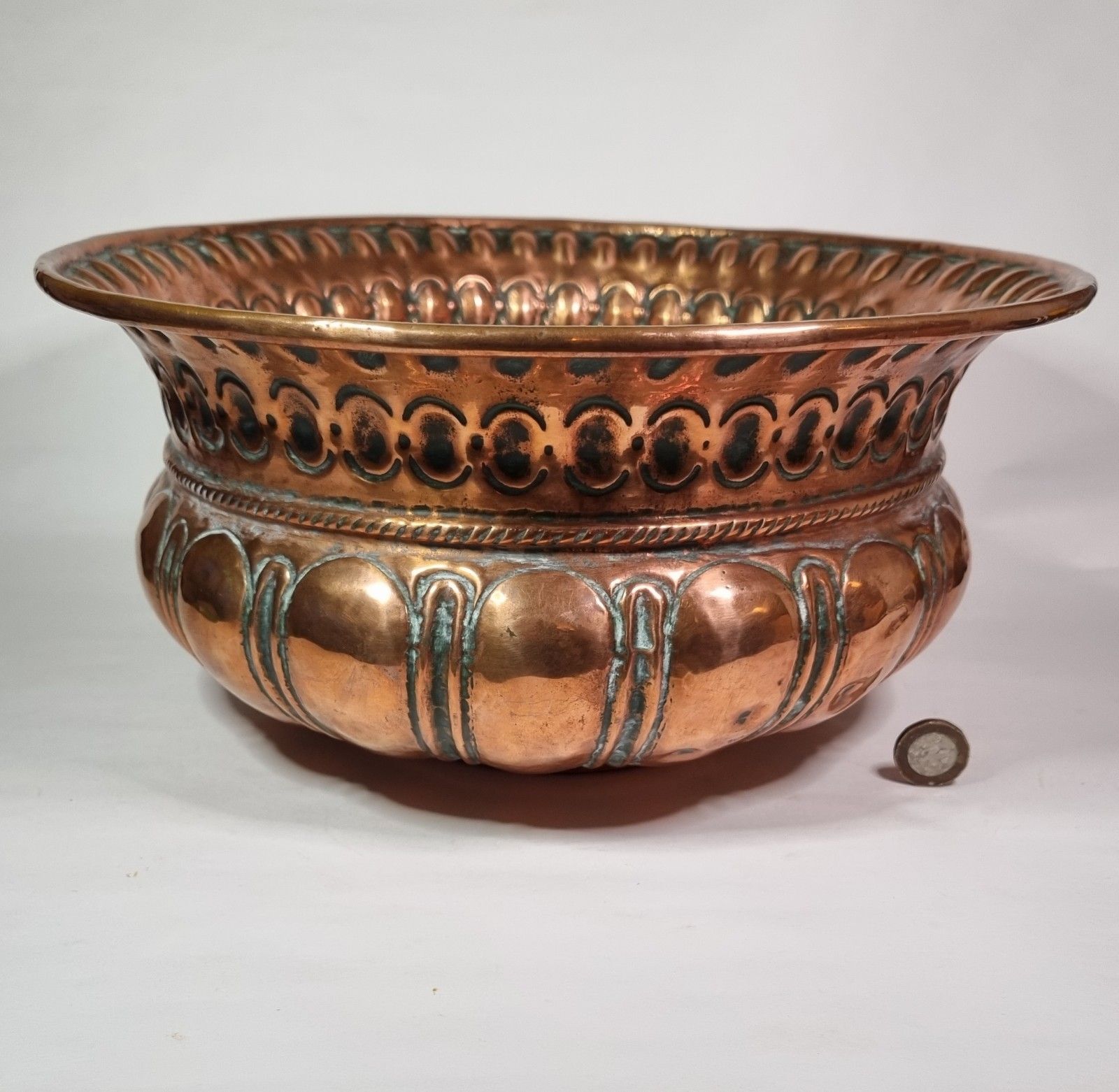 Antique Copper Planter  Jardinière Bowl Ornate Reppouse Gadrooned  Drainage Hole photo furniture