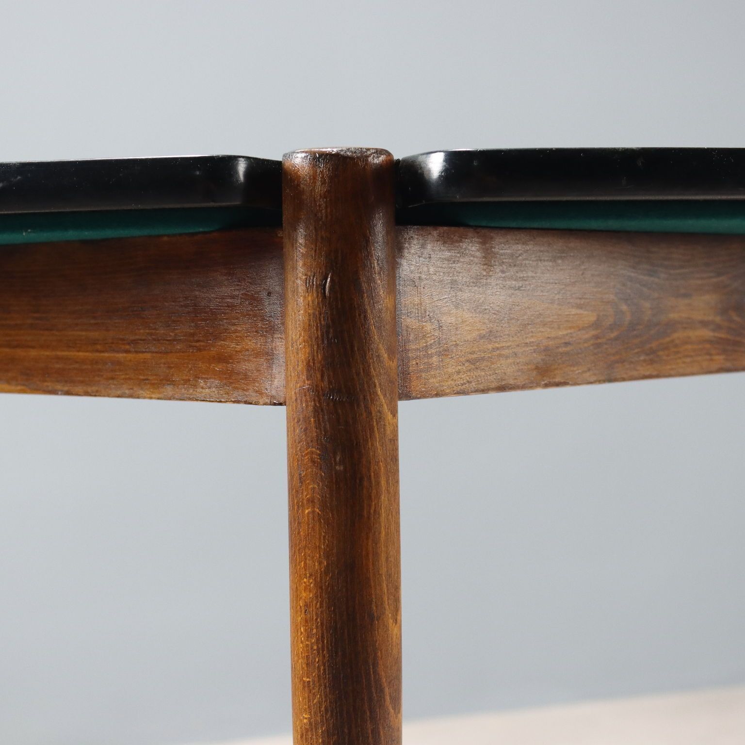 photo furniture Vintage Round Game Table Design Exotic Wood Italy 1960s