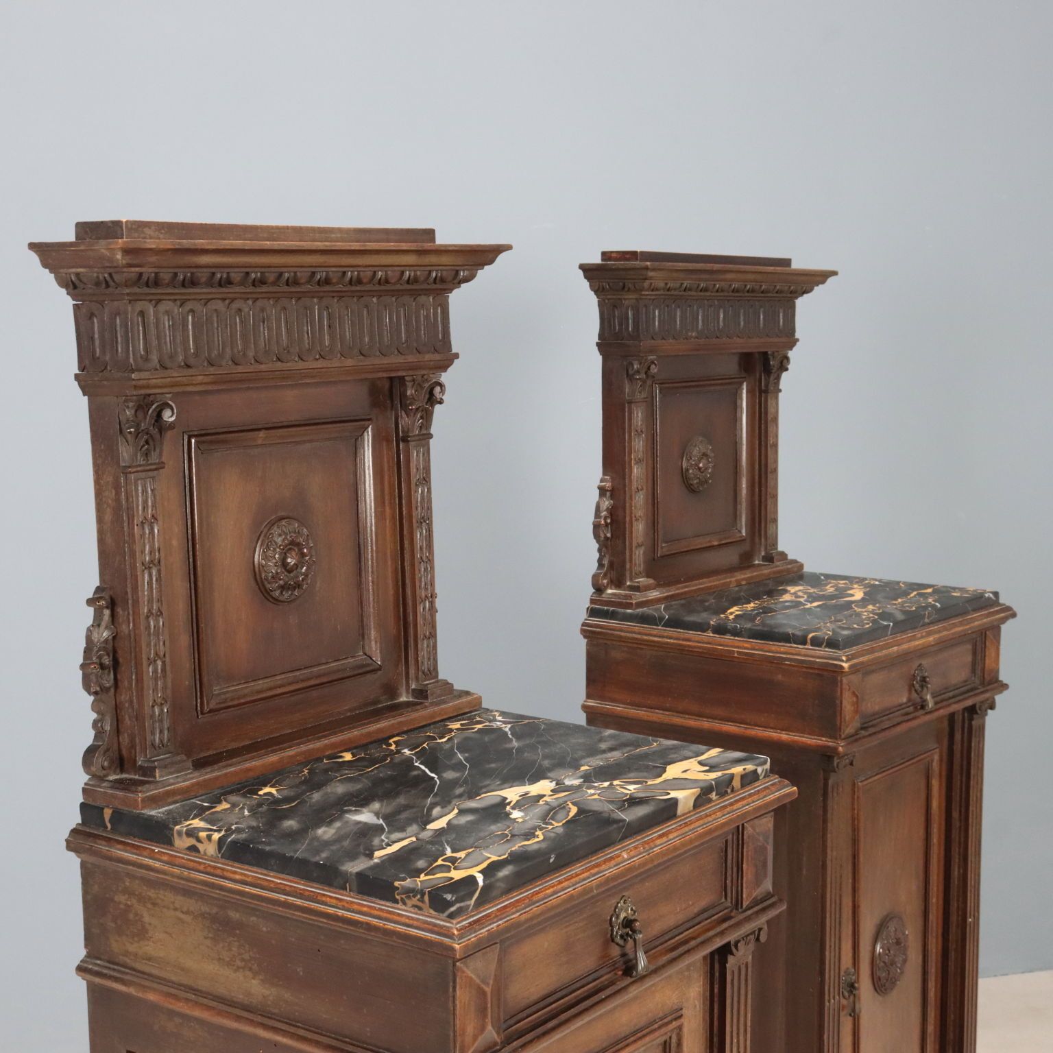 Bedside Tables Neo Renaissance Walnut Italy XX Century photo Furniture
