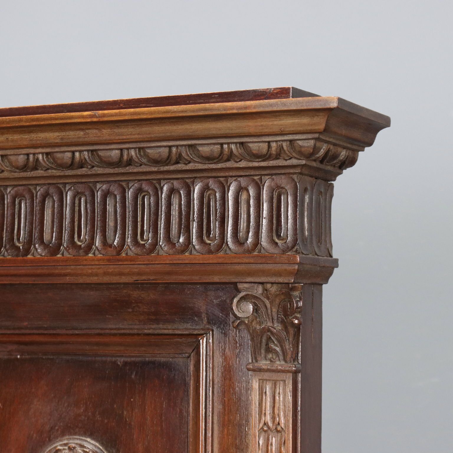 Bedside Tables Neo Renaissance Walnut Italy XX Century photo 440.0