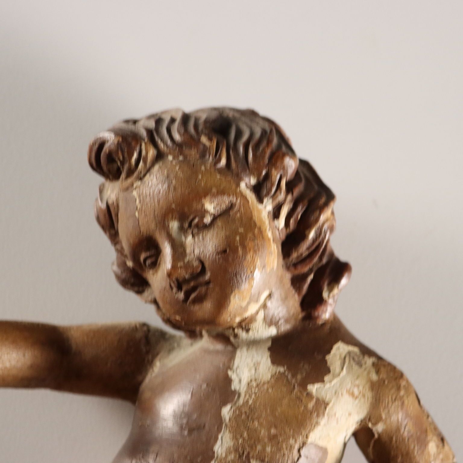photo furniture Antique Cherubs Lacquered Gilded Carved Wood Italy XVIII Century