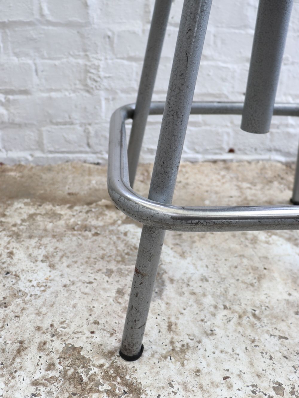 Lovely French L.Sautereau Industrial Swivel Stool photo vinterior