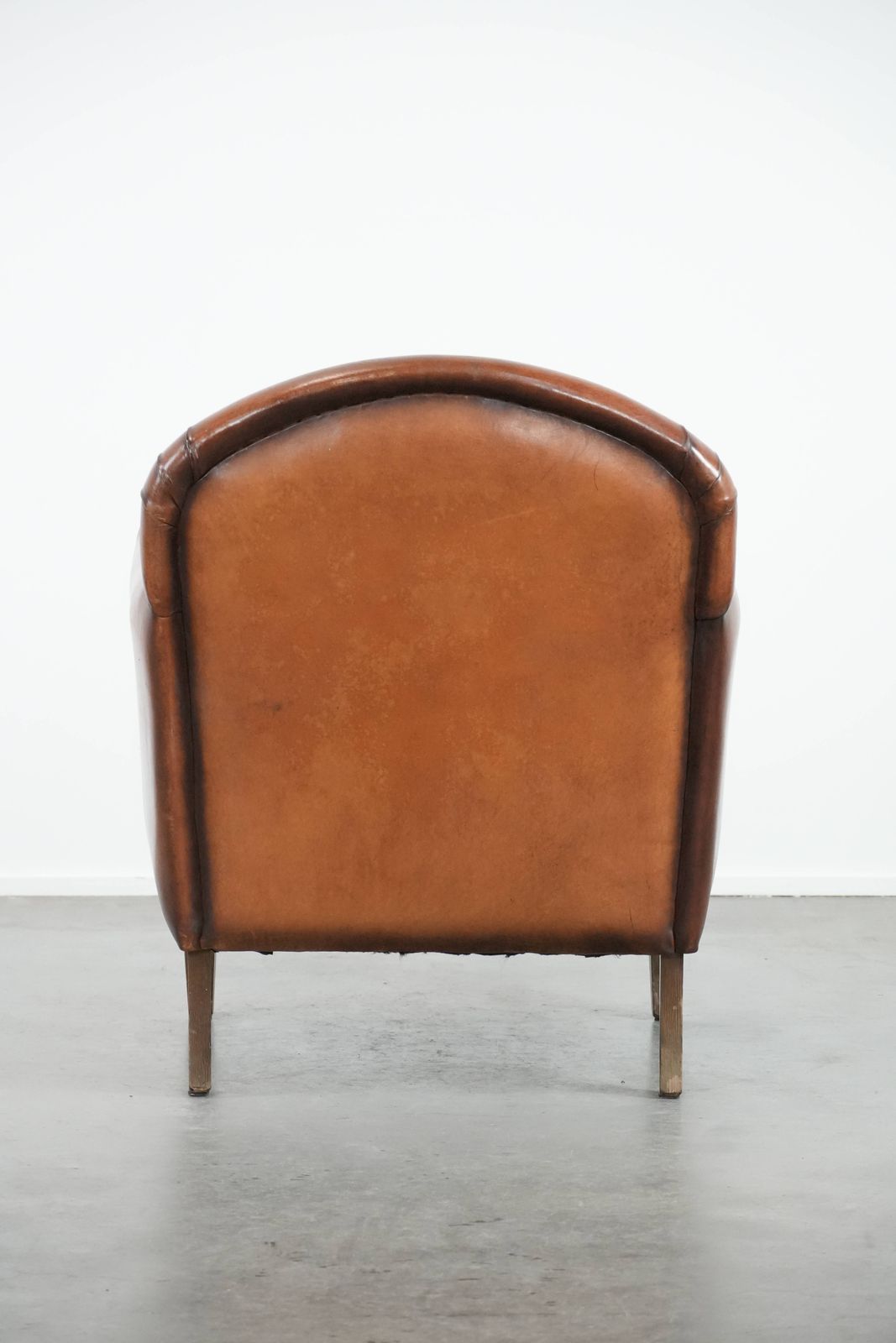 Armchair Made Of Beautifully Shaped Sheep Leather In Art Deco Design With Timeless And Warm Colors photo Furniture