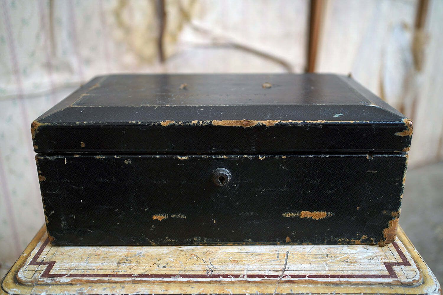 photo vinterior An Early 20thc Commission Of Control “Lunatic Asylums” Document Box By Mansted Of Dublin C.1913 20
