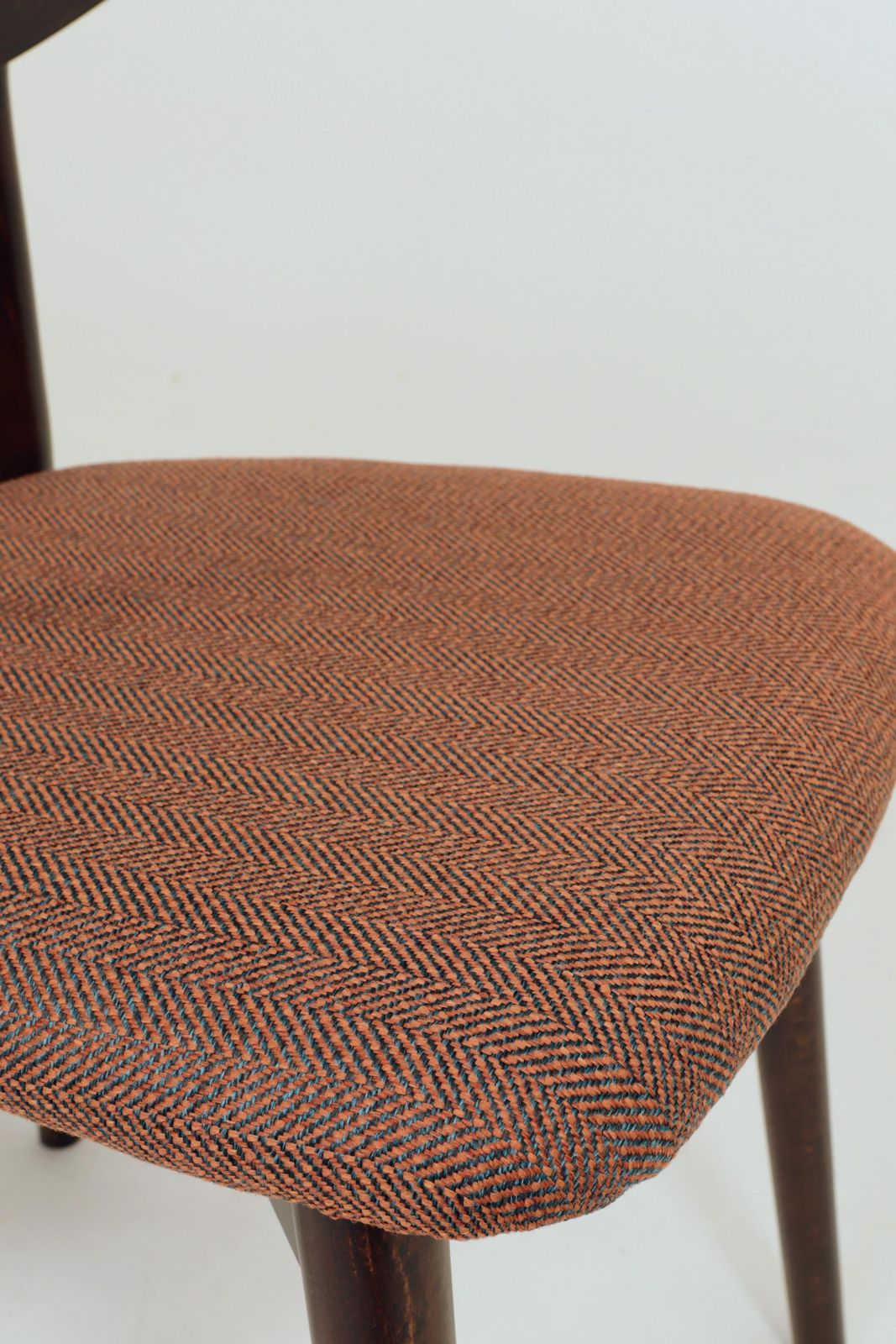 Set Of 4 Modern Beech Wood Dining Chair, Herringbone Terracota Fabric photo furniture