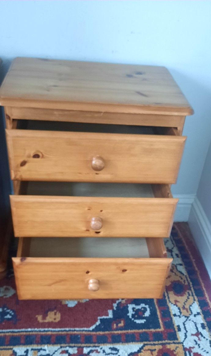 Vintage Pair Of Late 20th C. Pine Bedside Drawers photo buy
