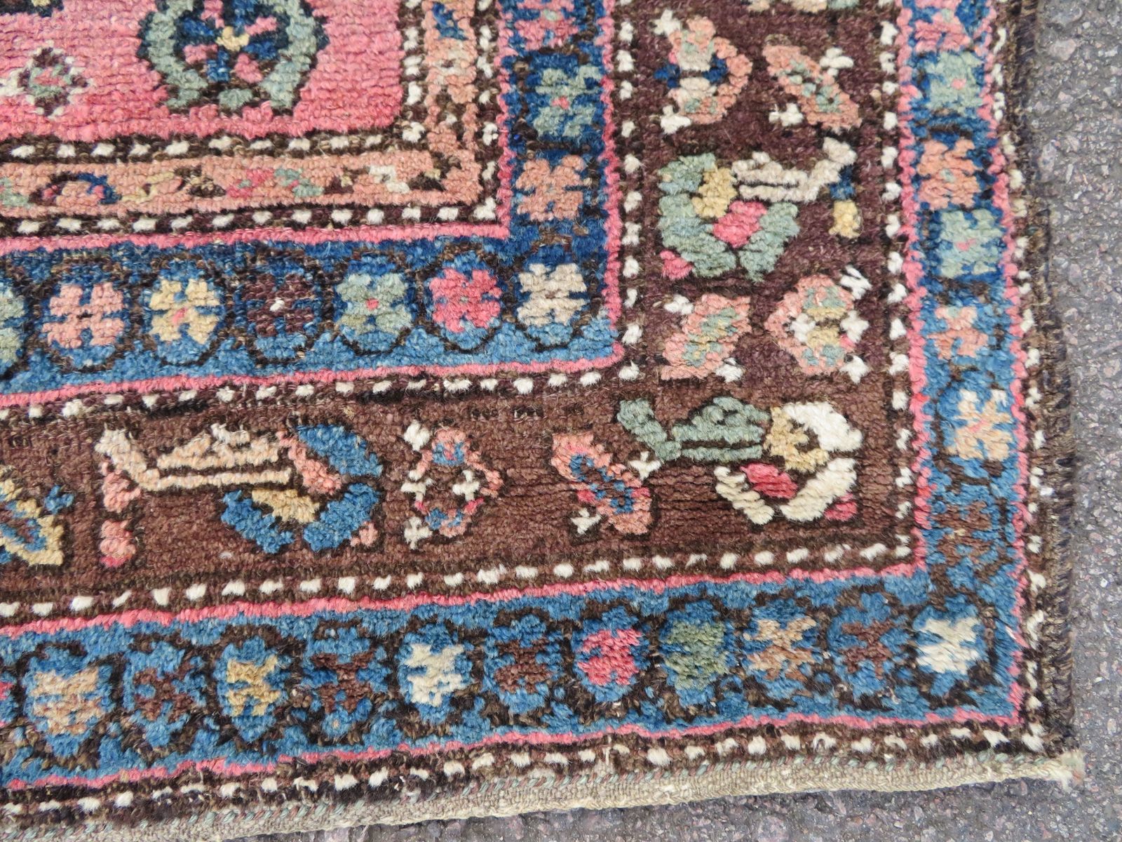 Antique Kurdish Tribal Rug. 206cm X 117cm. photo vintage
