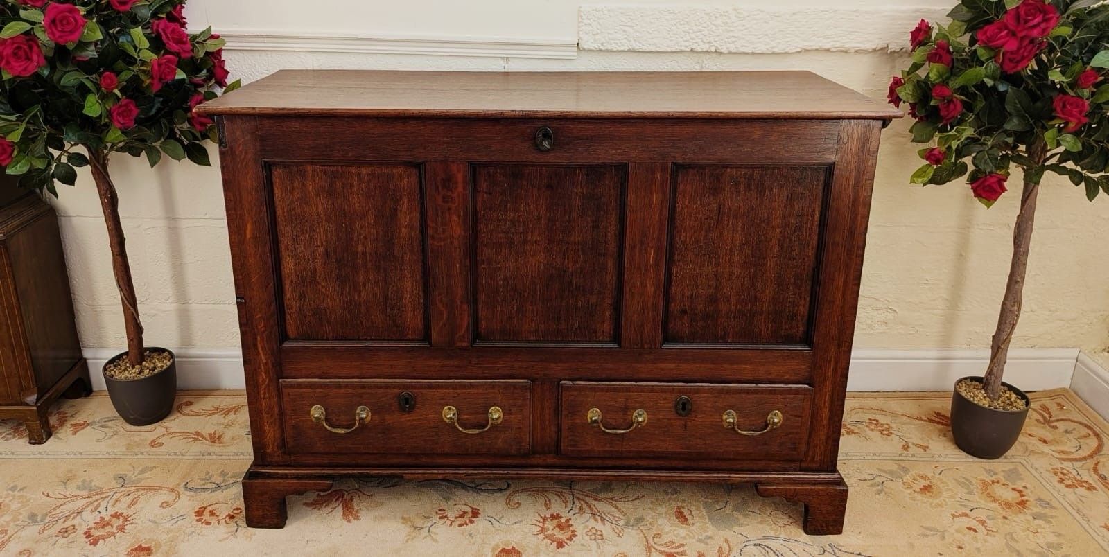Early 19th Century Solid Oak Mule Chest W/ Cross Banded Drawers