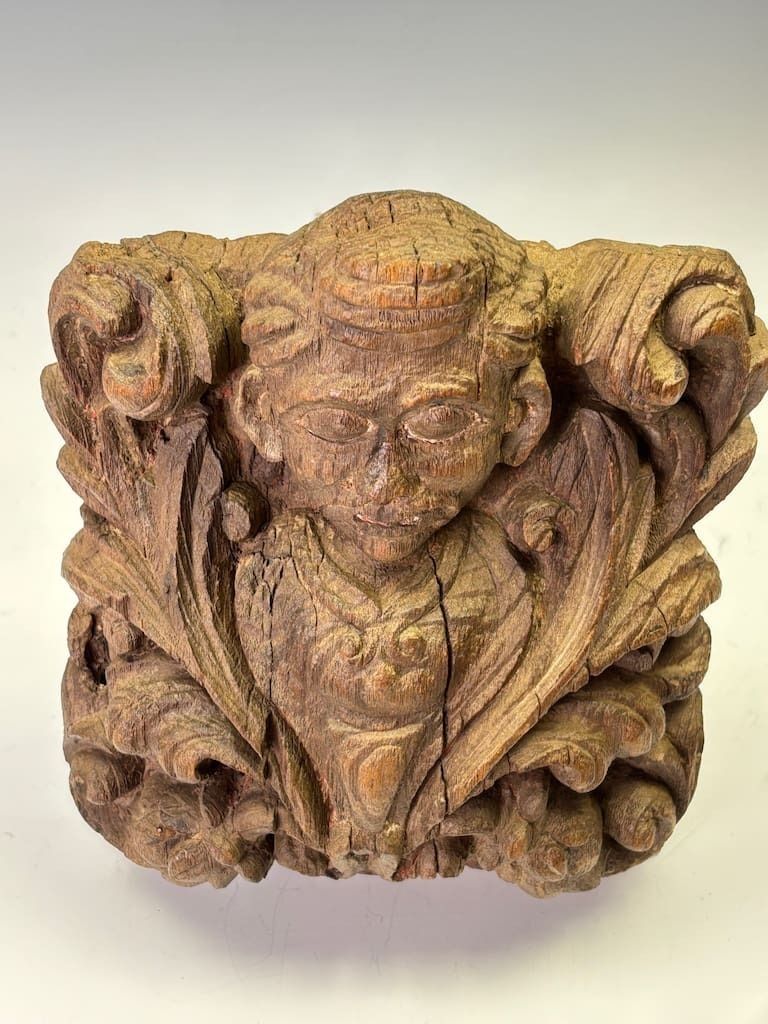 Fine 18th Century Indian Carved Hardwood Architectural Fragment Featuring A Noble Figure photo 250.0