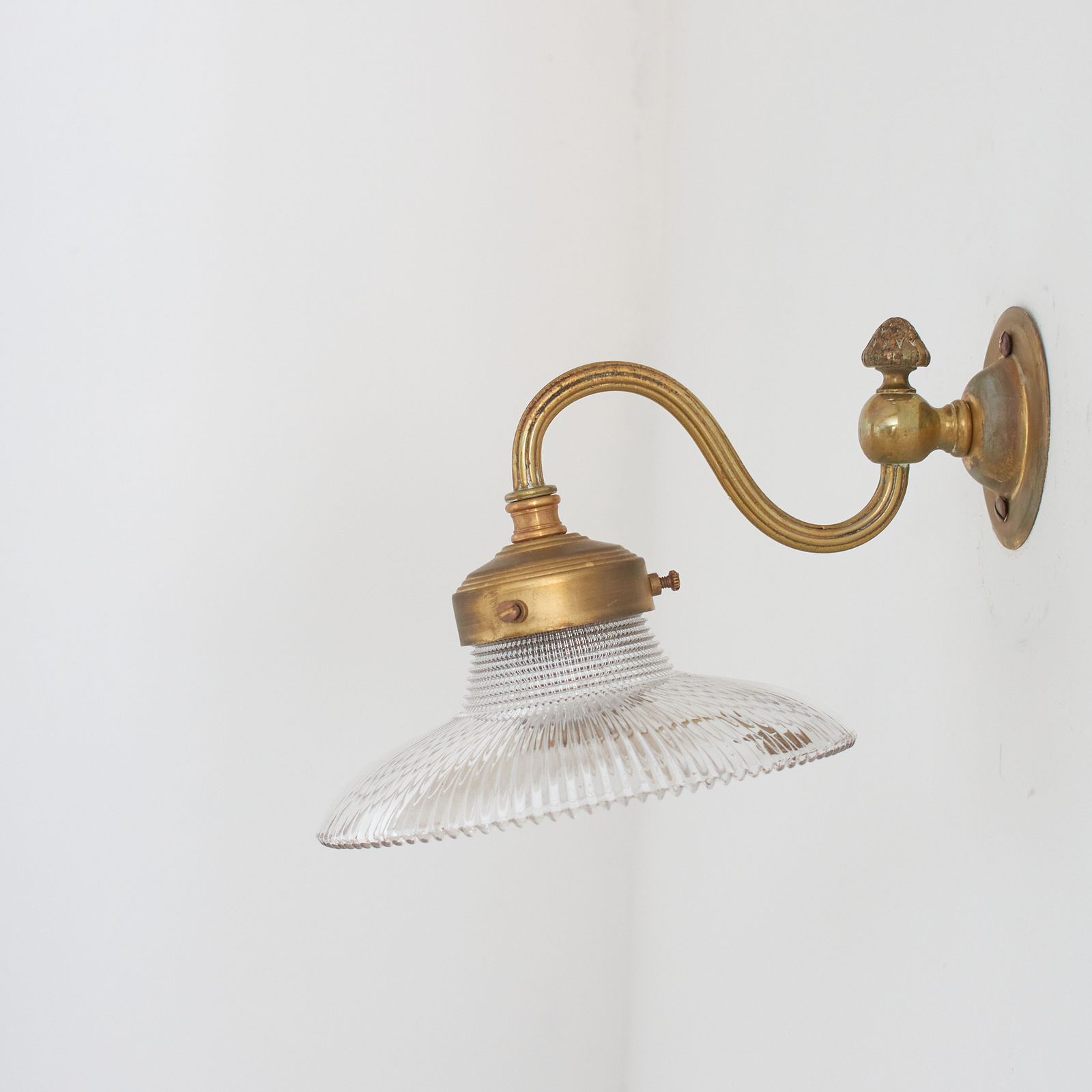photo furniture Antique Reclaimed Glass Holophane Wall Light – I