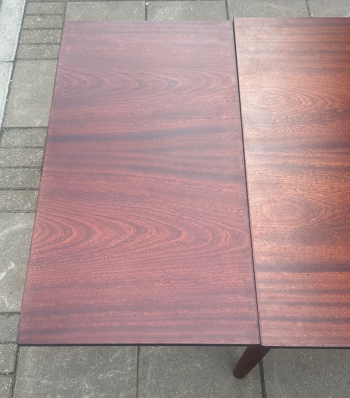 Danish Extendable Dinning Table photo furniture