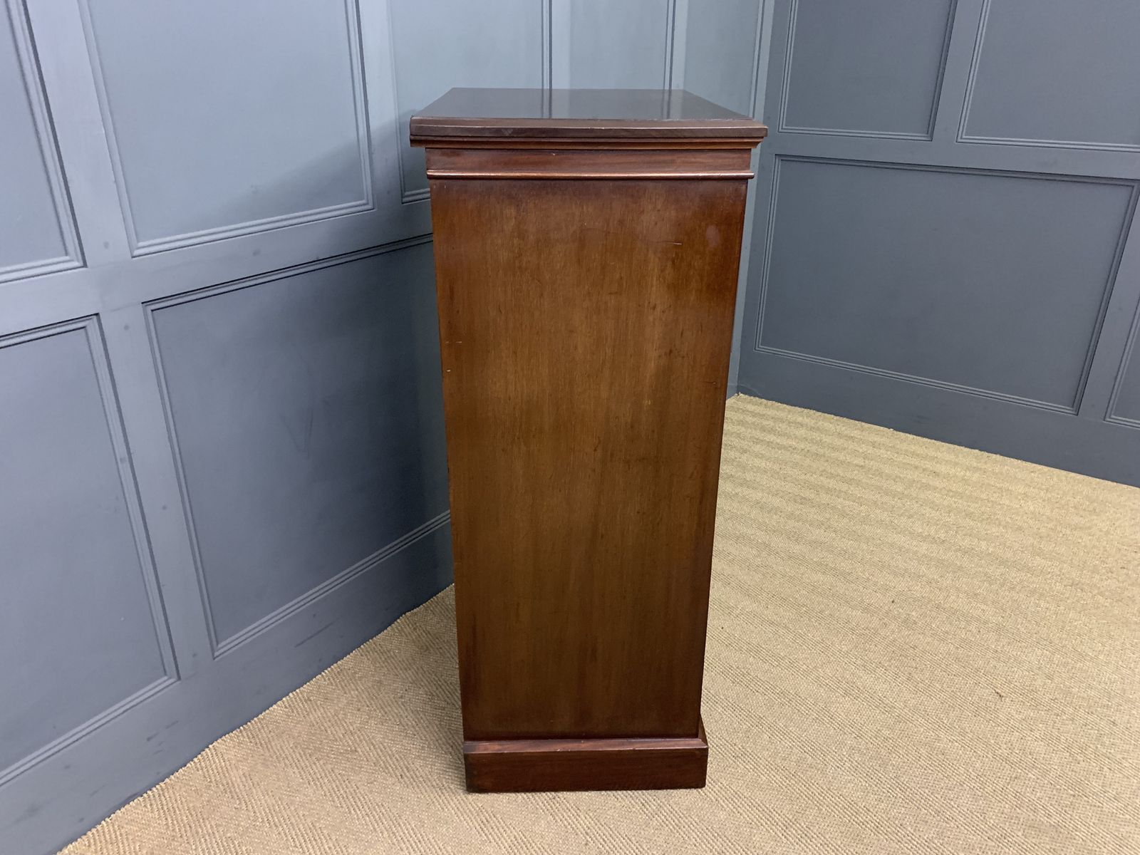 Furniture Maple & Co Inlaid Mahogany Pillar Chest photo