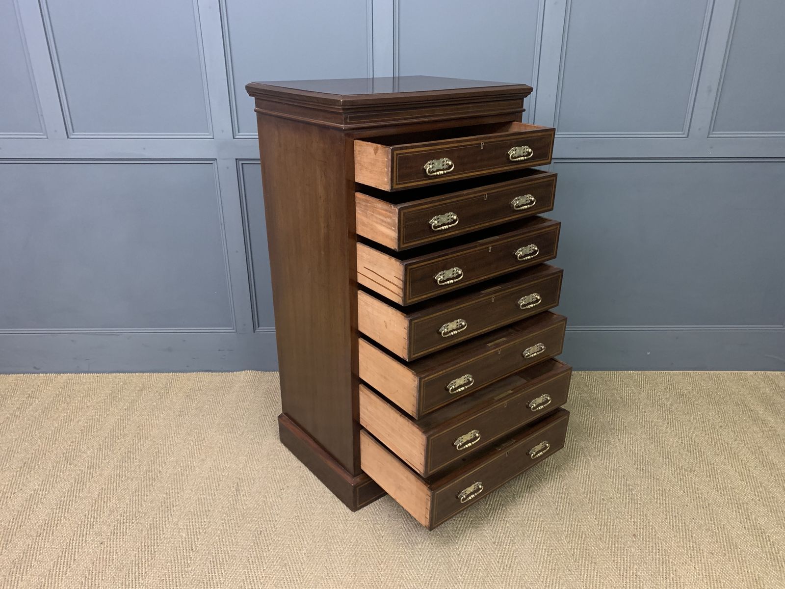 1795.0 Maple & Co Inlaid Mahogany Pillar Chest photo