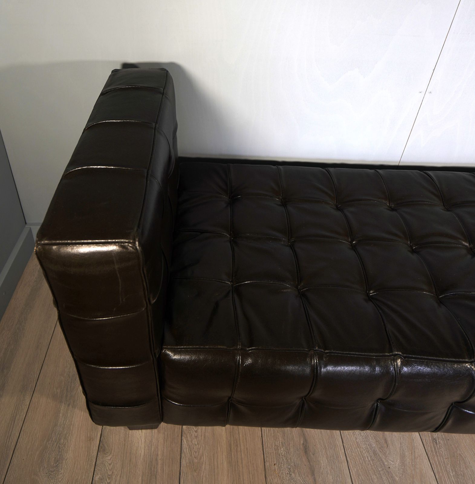 Leather Window Seat By Stone International photo Furniture