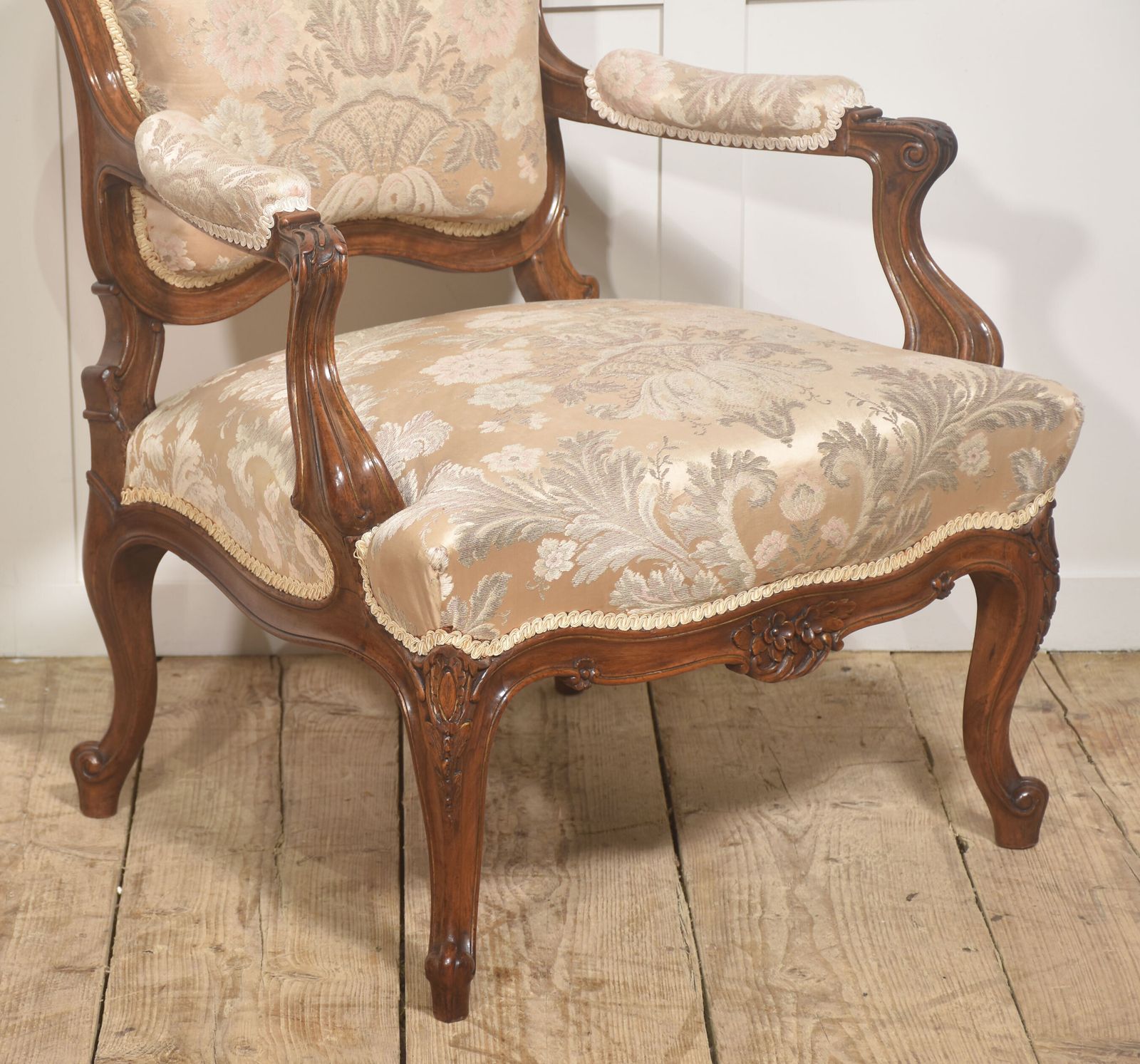 Pair Of French Louis XV Style Carved Walnut Armchairs photo vinterior