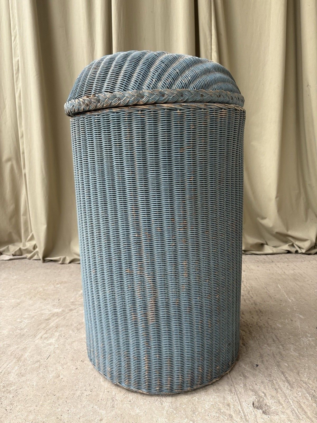 Vtg Antique Laundry Basket Bin Storage Chest Trunk Blanket Box R1113 photo for sale
