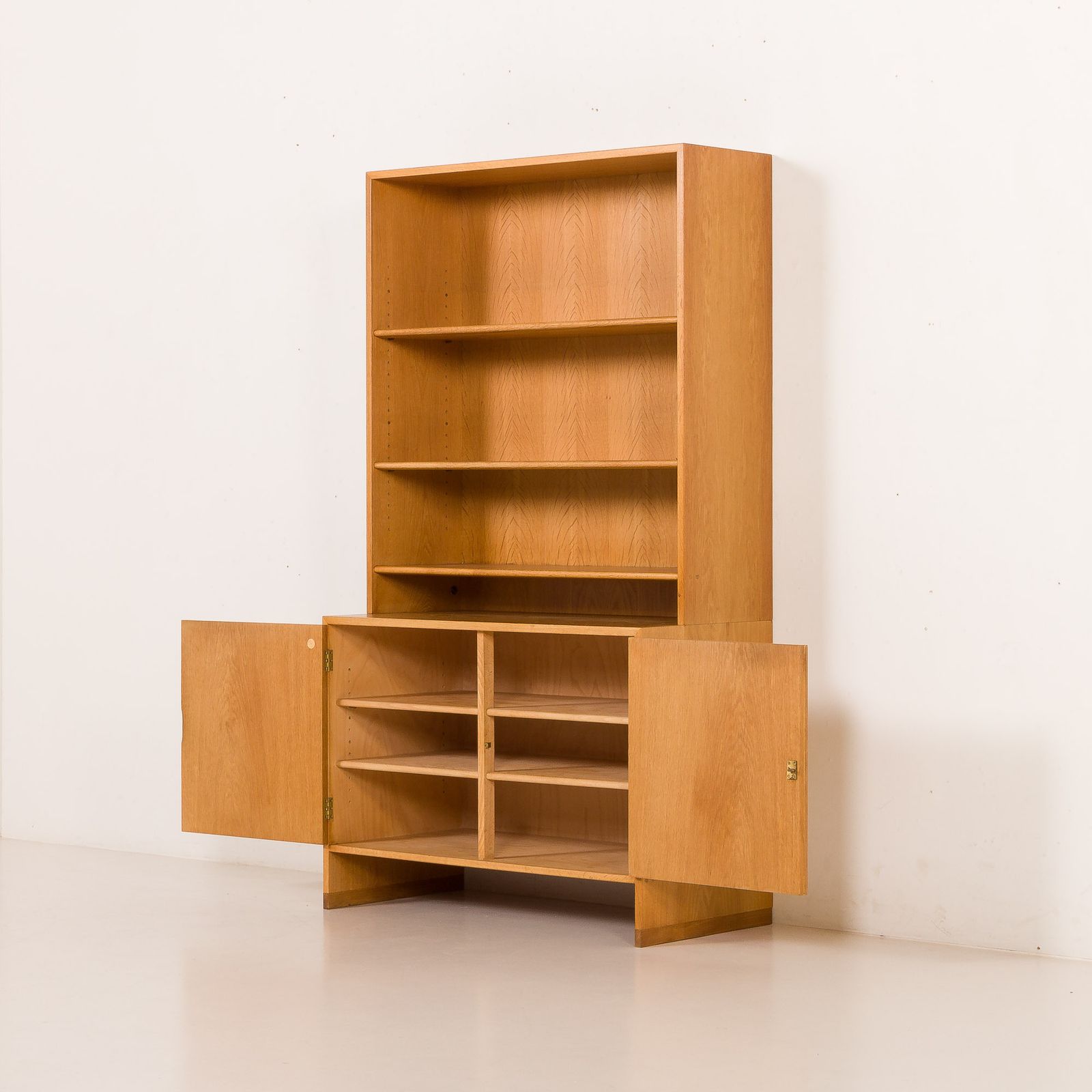 Hans Wegner Mid Century Oak Bookcase Ry Mobler 1960s photo for sale