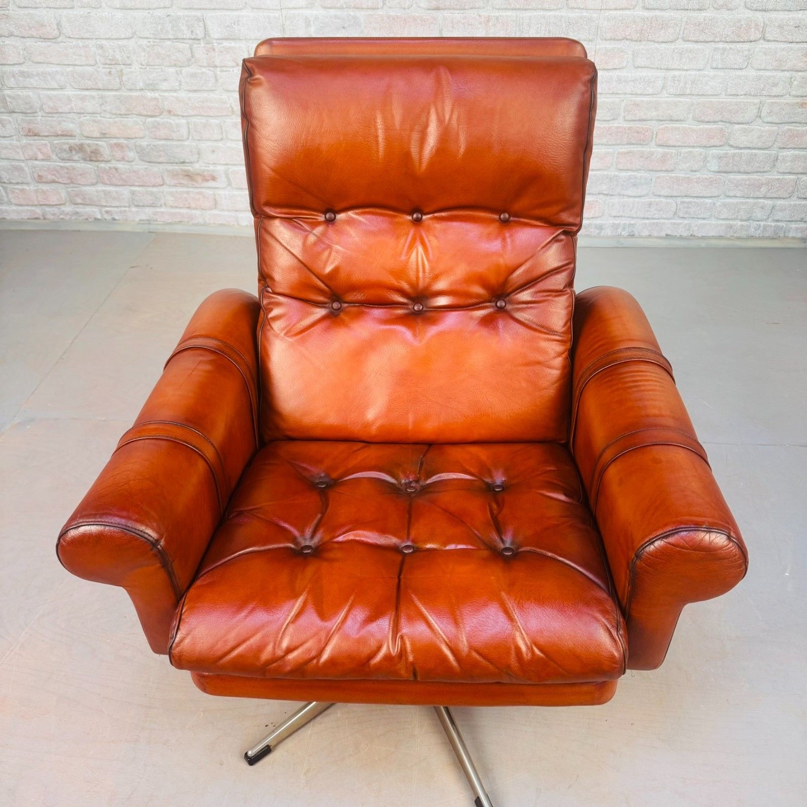 Mid Century Danish Leather Swivel Armchair – Hand Dyed Cognac Colour photo Furniture