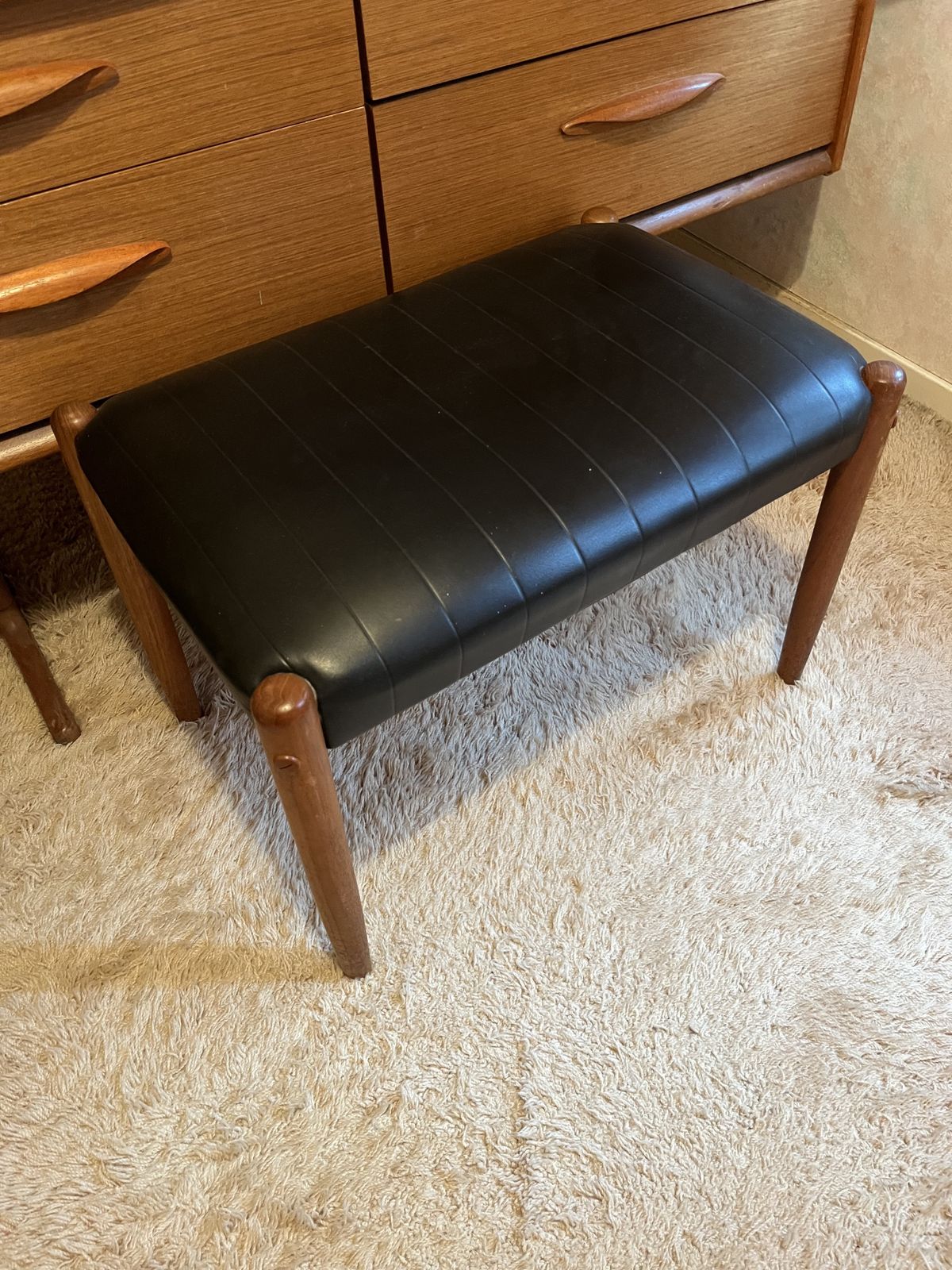 Austinsuite Teak Bedroom Suite — 1960s, Mid Century Modern, Original Label photo vintage