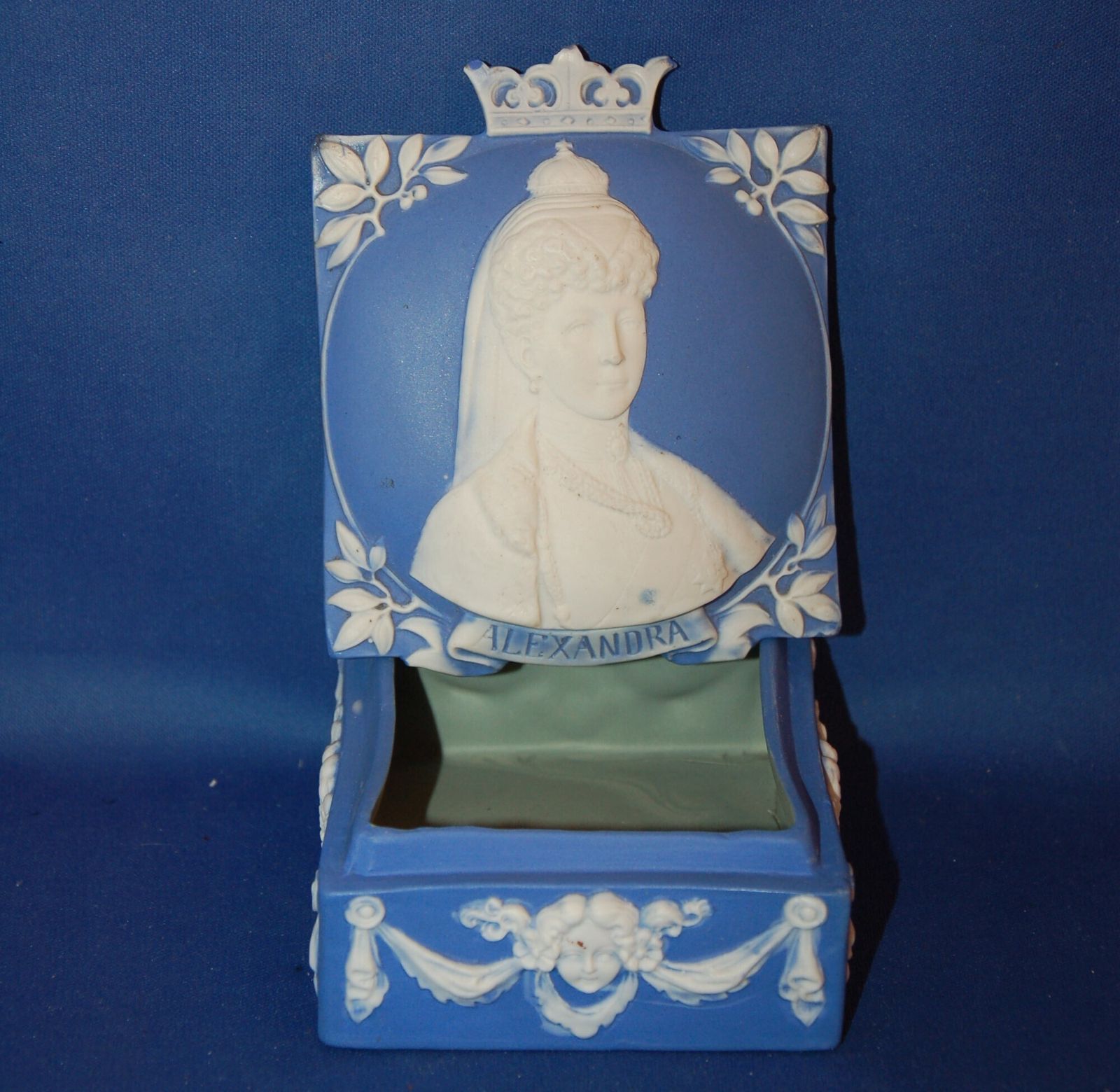 A Very Rare Queen Alexandra Bisque Jasper Ware Coronation Square Trinket Box