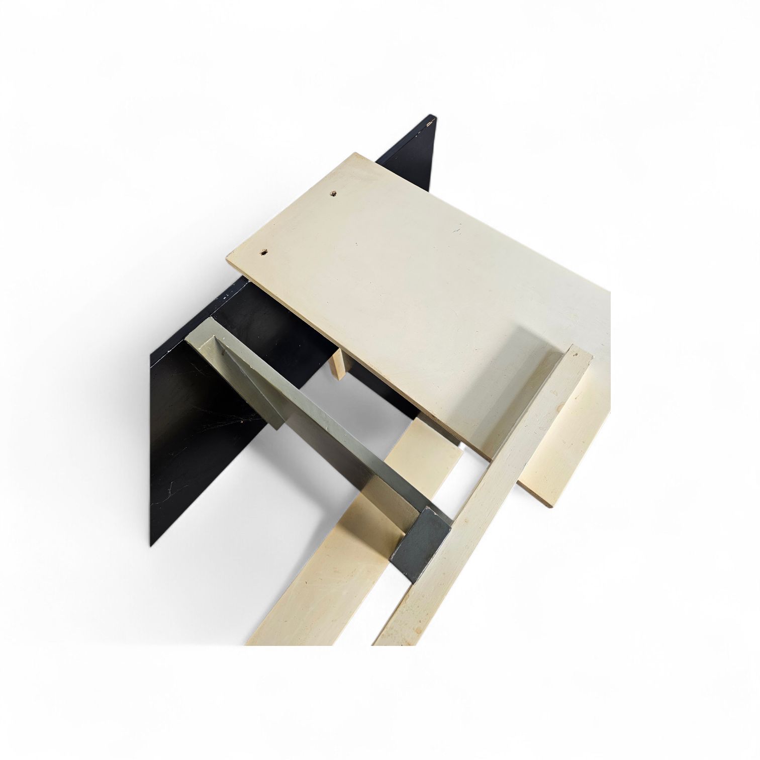 Old Berlin Chair / Berlijnse Stoel / Gerrit Rietveld / Signs Of Repair ( 2 Screws ) photo buy