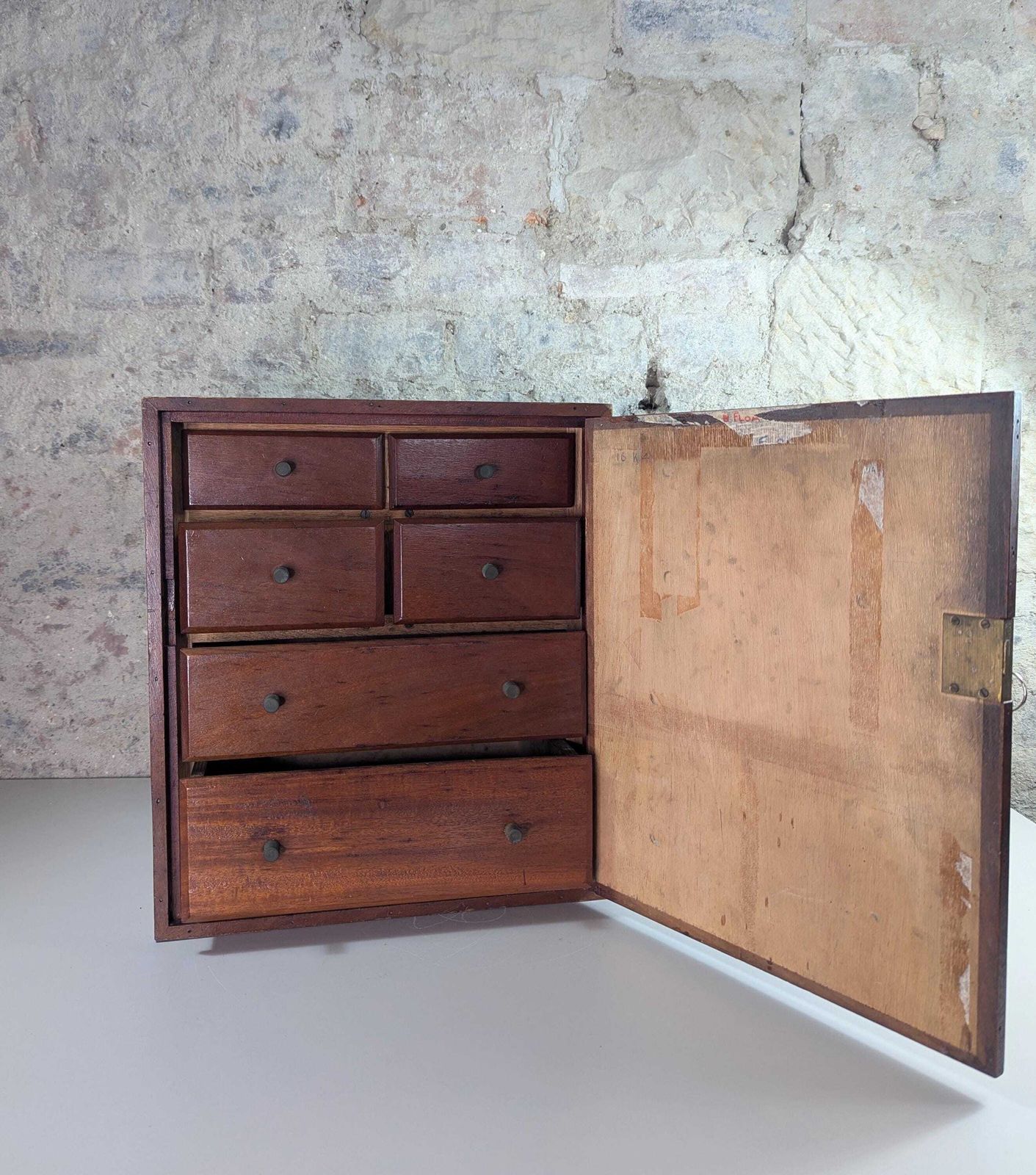 photo vinterior Vintage Wooden Cabinet With Drawers And Working Lock