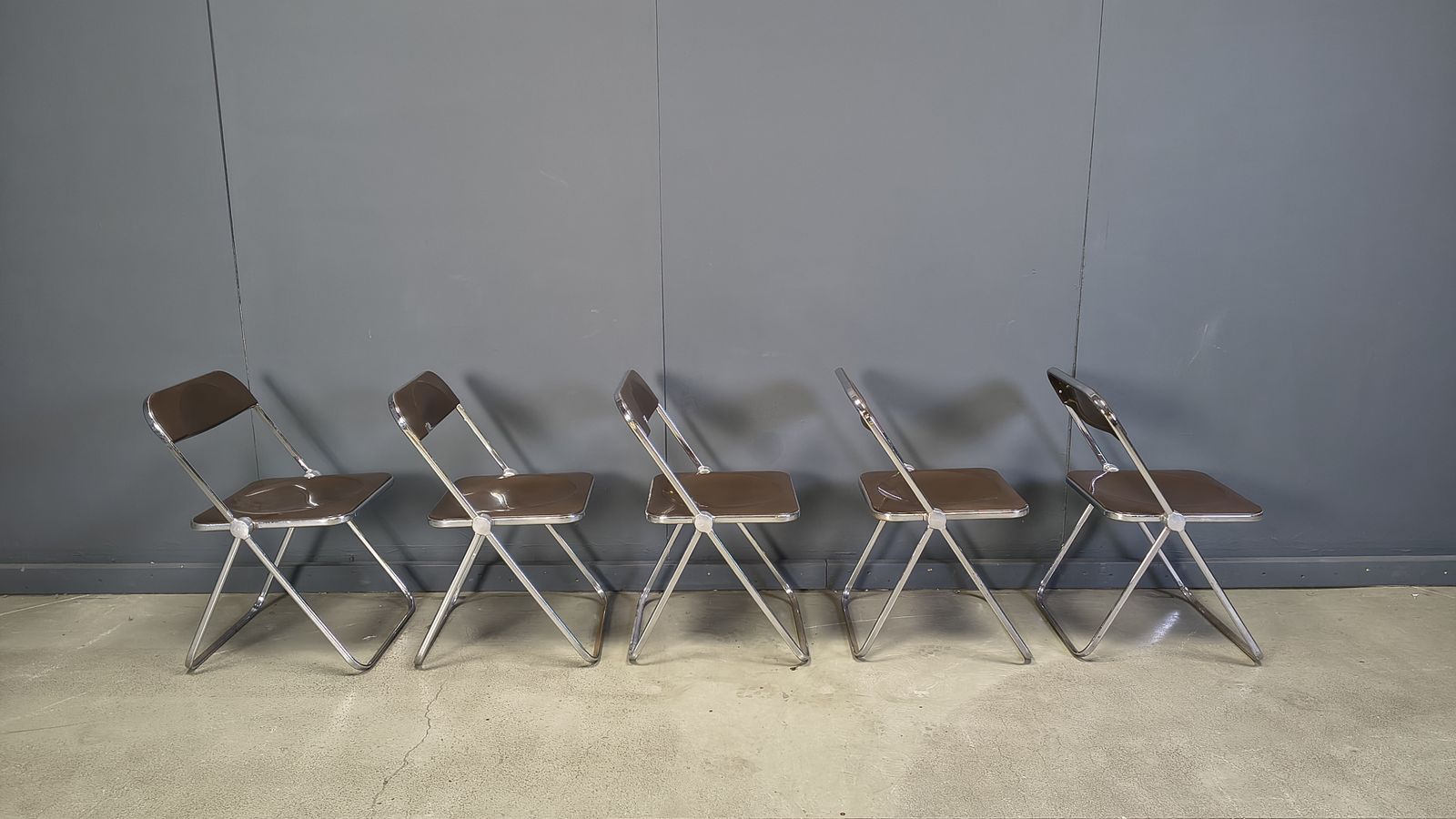 Vintage  Folding Chairs Plia Giancarlo Piretti For Castelli, 1970s, Set Of 5 photo vinterior